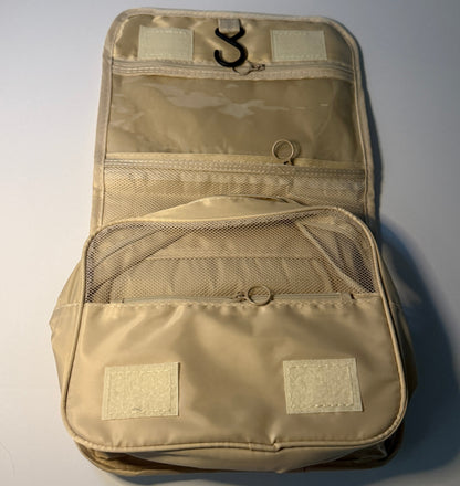 The High Plains Hanging Toiletry Bag